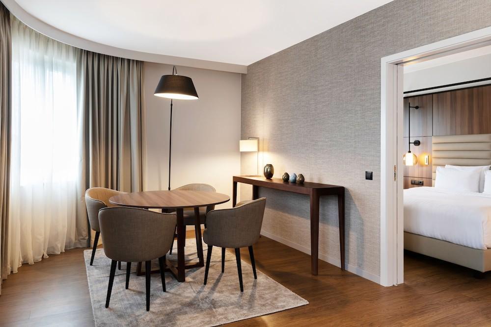 Ac Hotel By Marriott Stockholm Ulriksdal Solna Dış mekan fotoğraf