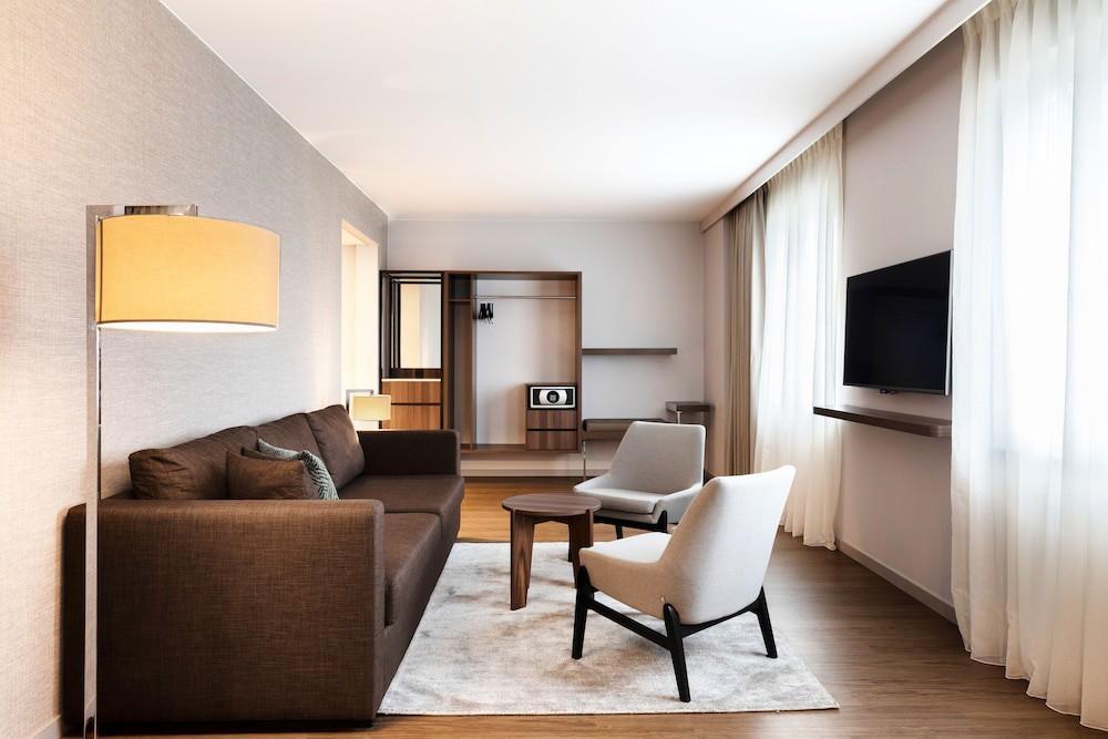 Ac Hotel By Marriott Stockholm Ulriksdal Solna Dış mekan fotoğraf