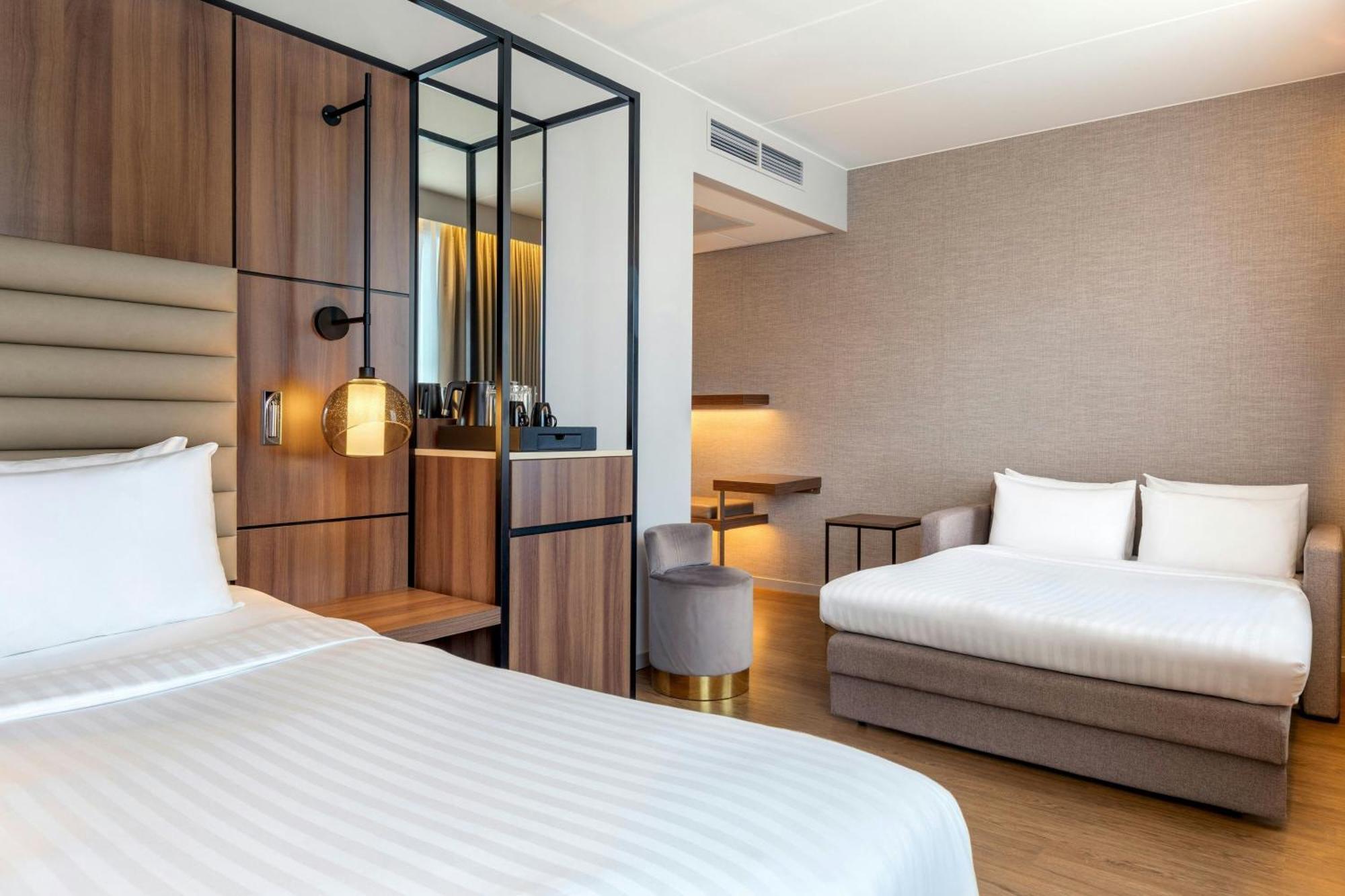 Ac Hotel By Marriott Stockholm Ulriksdal Solna Dış mekan fotoğraf
